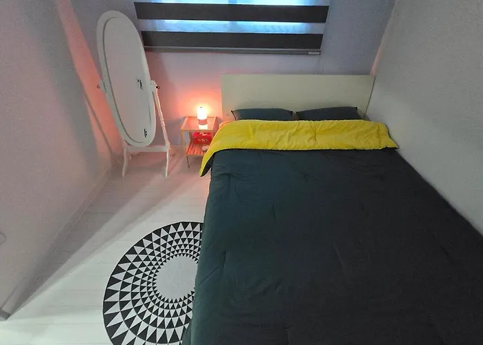 & Travel House 4*