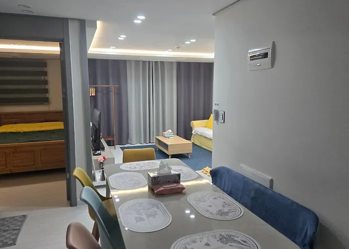 & Travel House 4*