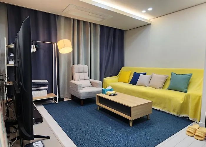 Gasthuis & Travel House